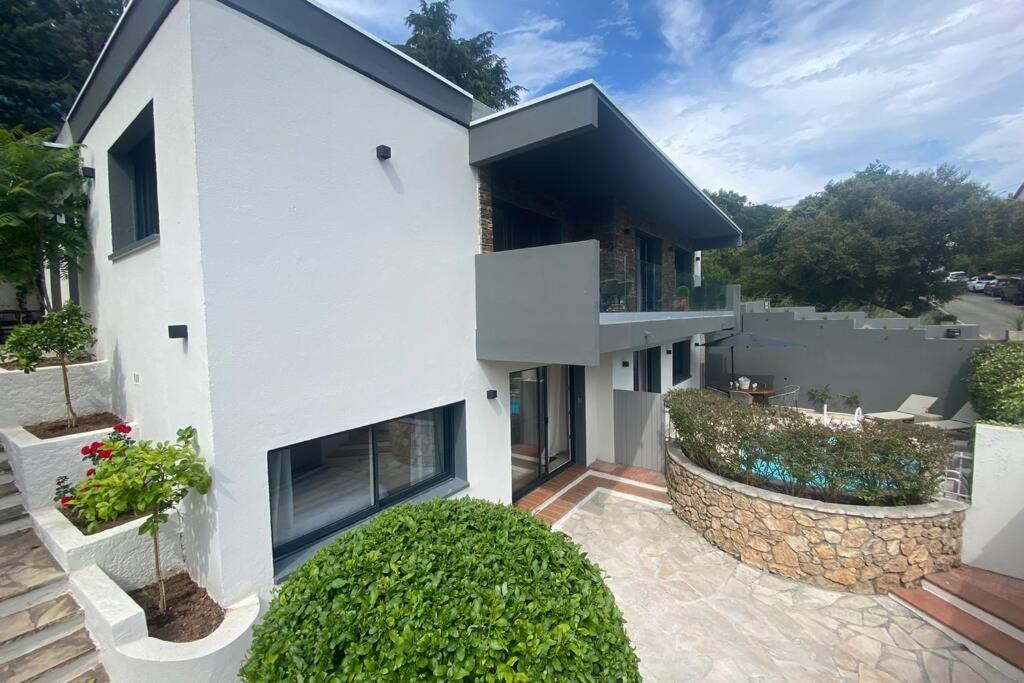 Rez De Villa De Charme-Piscine-3 Chambres 6 Pers Saint-Raphaël Exteriér fotografie